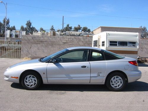 2000 saturn sc1 no reserve!!!