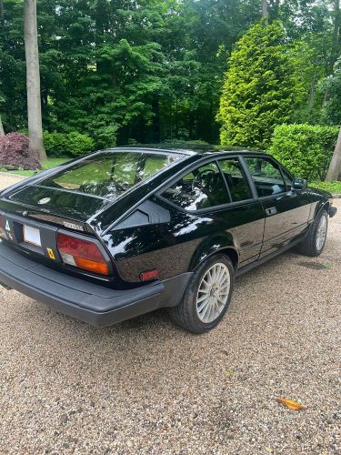 1985 alfa romeo gtv v6 2.5