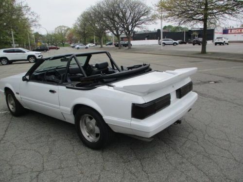 1985 ford mustang gt