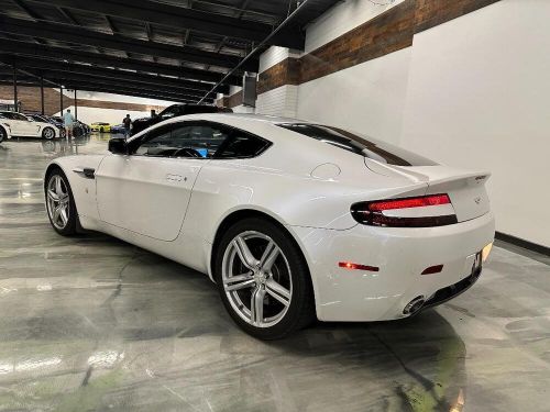 2009 aston martin vantage coupe