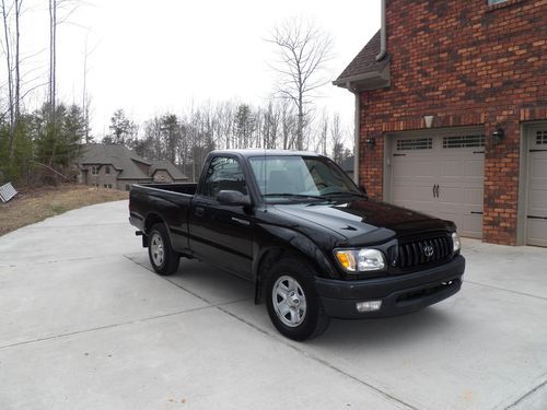 2003 toyota tacoma dlx standard cab pickup 2-door 2.4l