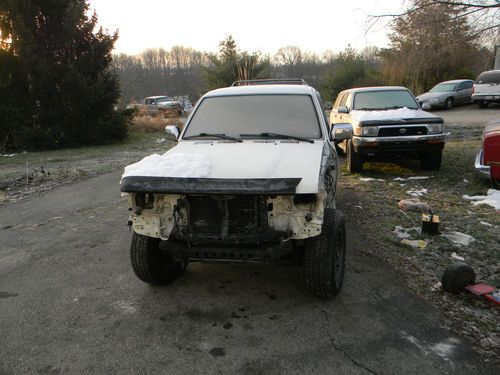 1994 toyota 4runner sr5 sport utility 4-door 2.4l (4cyl)