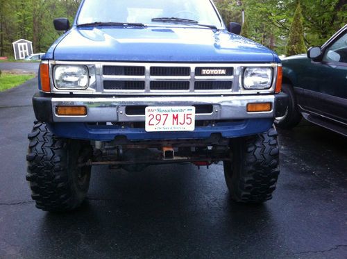 1985 toyota 4runner sr5 sport utility 2-door 2.4l