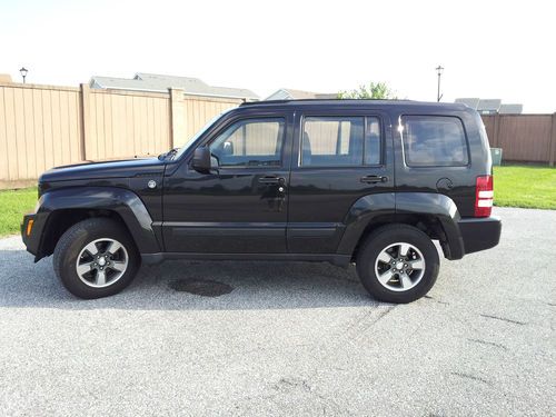 2008 jeep liberty sport