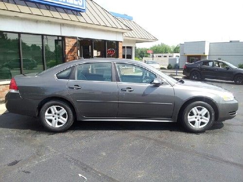 2010 chevrolet impala ls sedan 4-door 3.5l flex fuel great mpg!!!!!!!