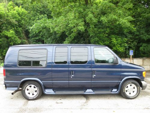 2005 ford e150 conversion passenger van, dvd, clean, inspected
