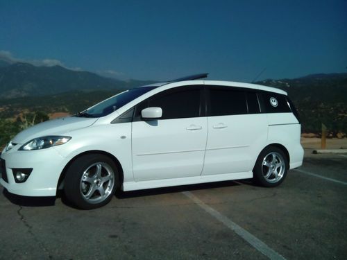 2009 mazda mazda5 leather heated seats, nav, sunroof/moonroof, tinted windows,