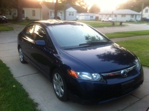 2007 honda civic lx sedan 4-door 1.8l