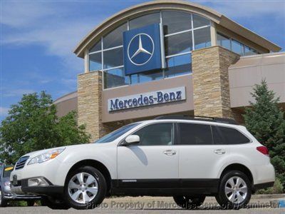 2010 subaru outback awd wagon / 1 owner / loaded / leather