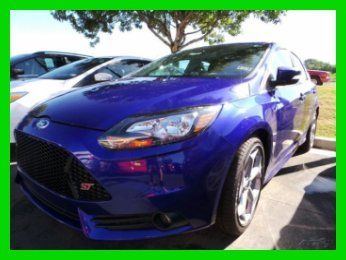 2014 st new turbo 2l i4 16v manual fwd hatchback premium