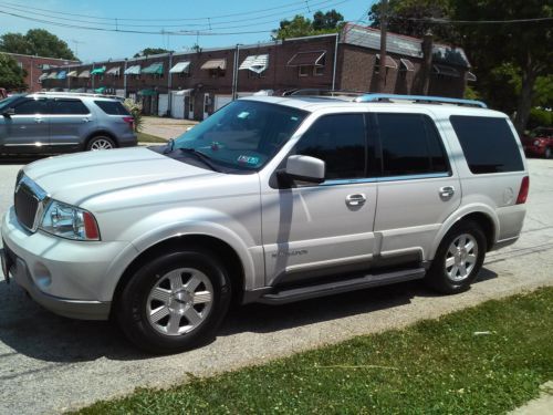 2004 lincoln navigator base sport utility 4-door 5.4l