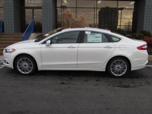 2014 ford fusion se