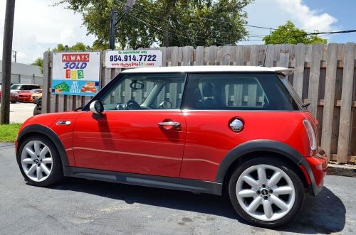 2005 mini cooper s 2dr supercharged hatchback