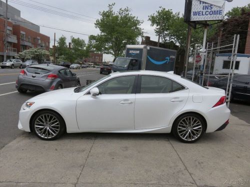 2015 lexus is crafted line