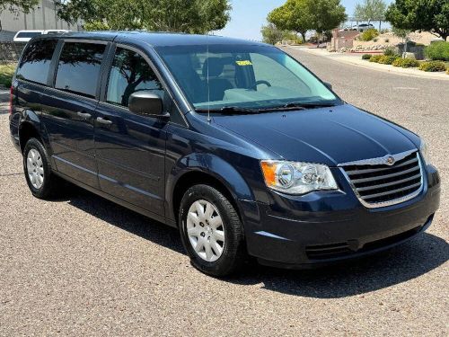 2008 chrysler town and country lx 4dr mini van