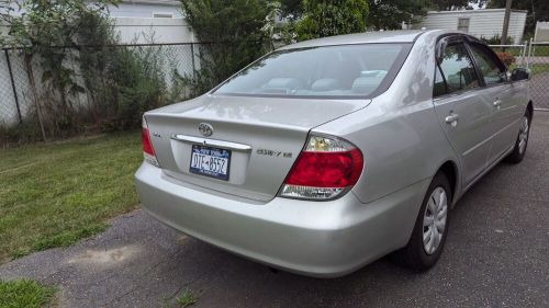 2006 toyota camry le