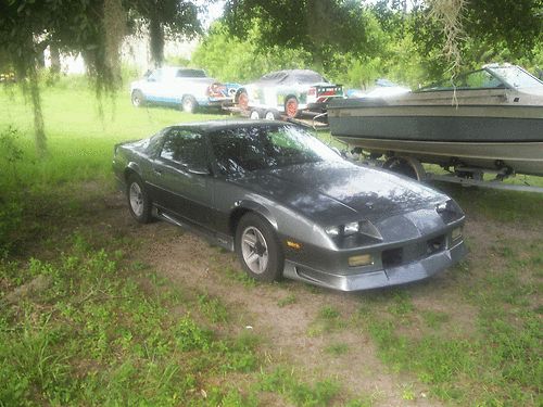 1991 chevrolet camaro rs coupe 2-door 3.1l