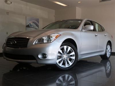 2011 infiniti m37x awd sedan. premium, navigation package