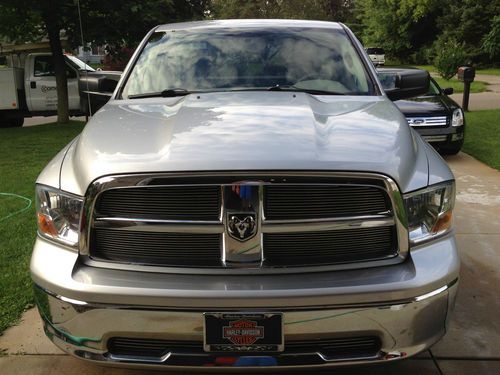 2009 dodge ram 1500 slt standard cab pickup 2-door 5.7l