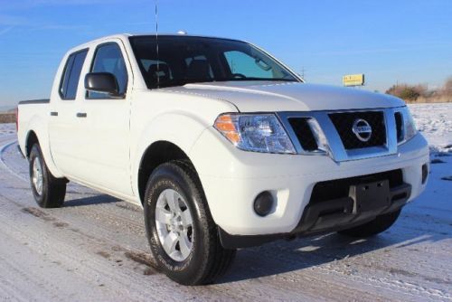 2013 nissan frontier sv crew cab 4wd runs and drives!! super clean!! must see!!