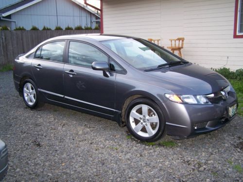 2010 honda civic lx-s sedan 4-door 1.8l  automatic gray