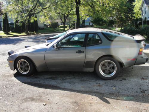 Porsche 944 1985.5  85 1/2  with fuchs wheels