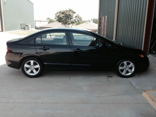 2007 honda civic ex black (excellent condition)