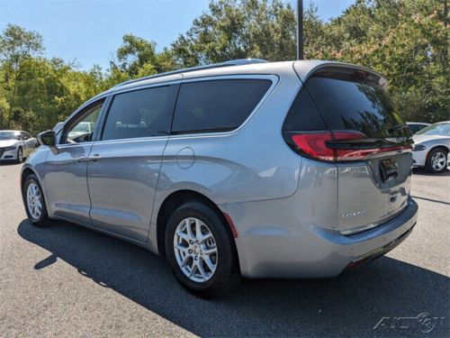 2021 chrysler pacifica touring l