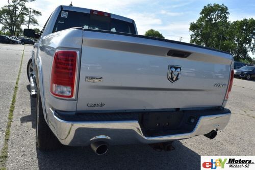 2017 ram 1500 4x4 extended laramie-edition(hemi v8)