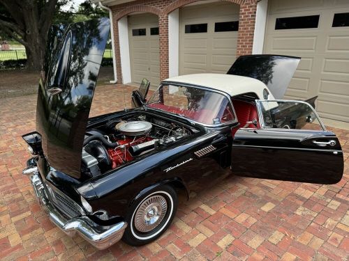 1957 ford thunderbird 2door