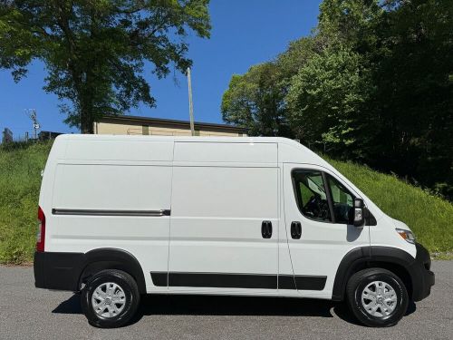 2024 ram promaster slt