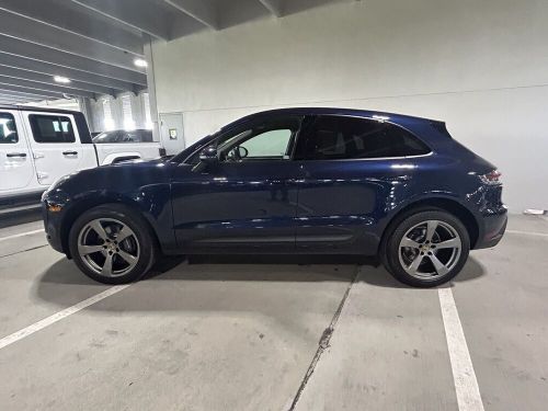 2022 porsche macan