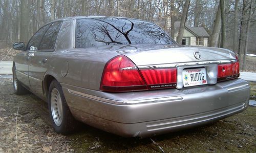 2001 mercury grand marquis ls sedan 4-door 4.6l