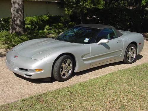 1998 chevorlet convertible silver corvette, 6-speed - low miles!!