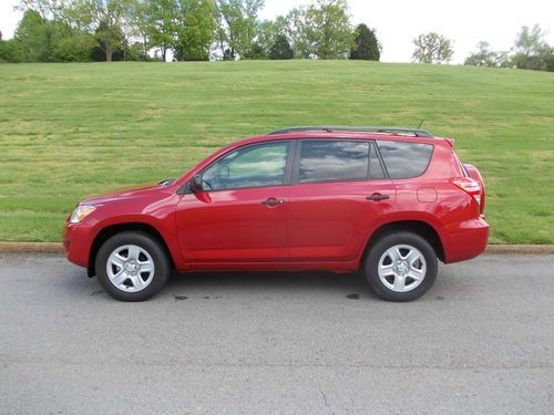 2011 toyota rav4 very clean stock 2wd 15426 miles