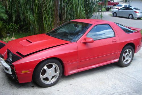 Mazda rx-7 turbo coupe 2-door 1.3l