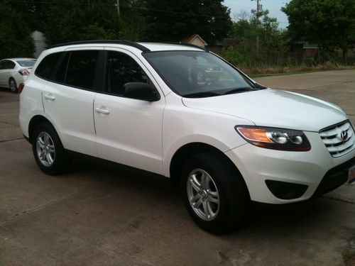 2010 hyundai santa fe gls sport utility 4-door 2.4l