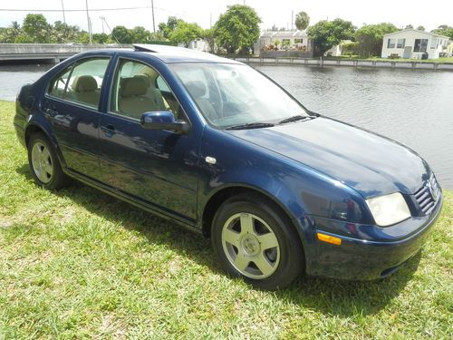 2001 vw jetta gls 1.9l tdi low miles heated seats moonroof must see.......