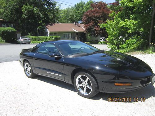 1994 pontiac firebird formula coupe 2-door 5.7l    under 50 k   trans am