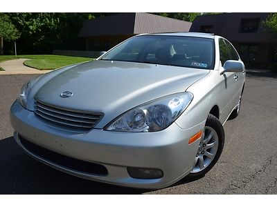 2004 lexus es 330 one owner , nice and clean