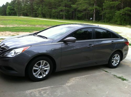 2011 hyundai sonata gls sedan 4-door