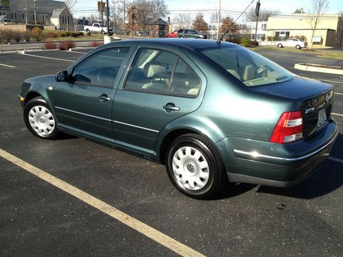 2004 volkswagen jetta gl sedan 4-door 2.0l extremely well maintained