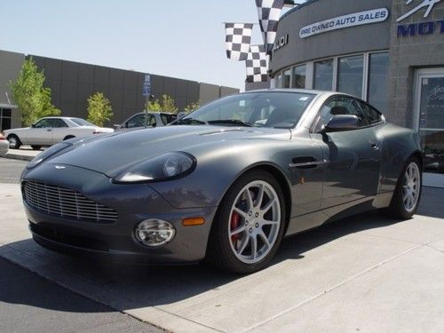 2004 aston martin vanquish