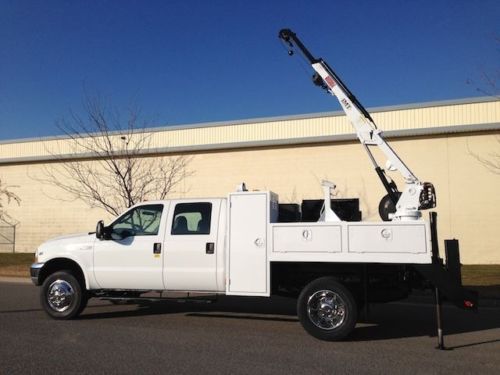 2004 ford f-550 super duty 4-door 6.8l gas crane service utility truck