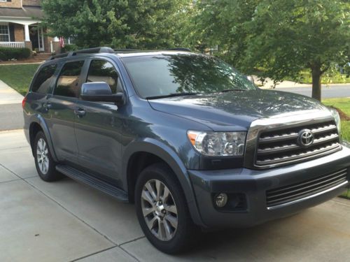 Toyota sequoia sr5 4x2