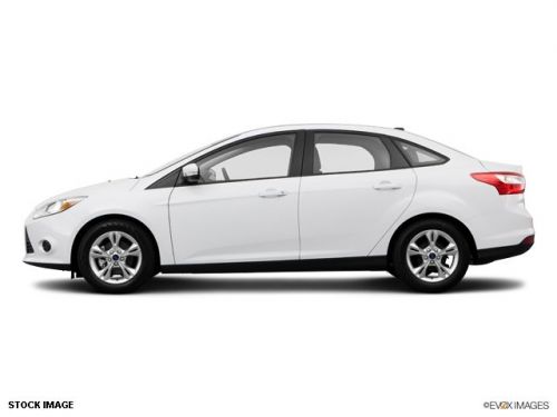 2014 ford focus se