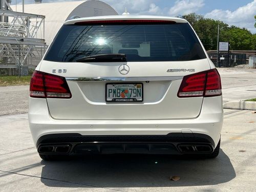 Mercedes-Benz Excellent condition, runs and drives great!! No mods