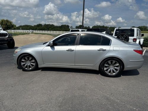 2010 hyundai genesis 3.8