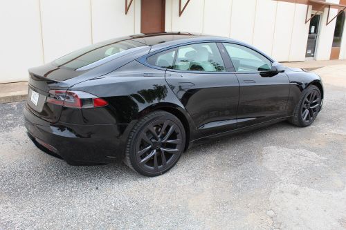 2021 tesla model s