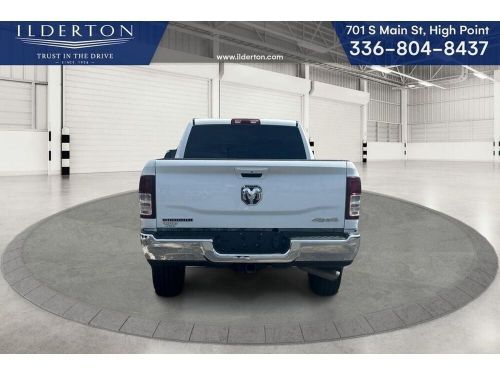 2022 ram 2500 big horn crew cab 4x4 6&#039;4&#039; box